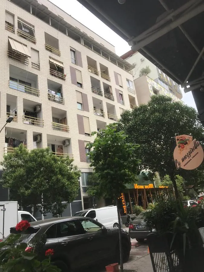 公寓 Old Train Station Tirana公寓 阿尔巴尼亚